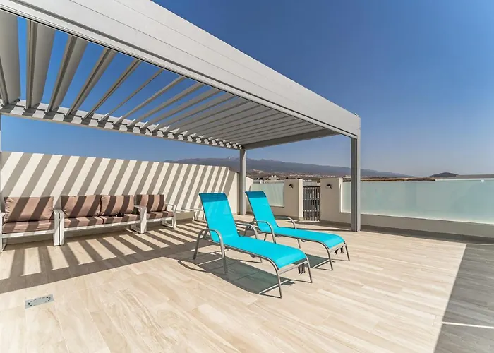 Tejita , The Dream Flats