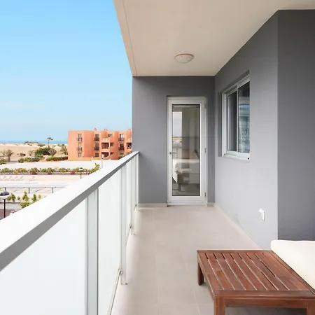 Tejita , The Dream Flats *