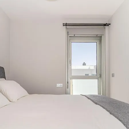 Tejita , The Dream Flats *