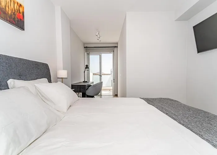 Tejita , The Dream Flats *